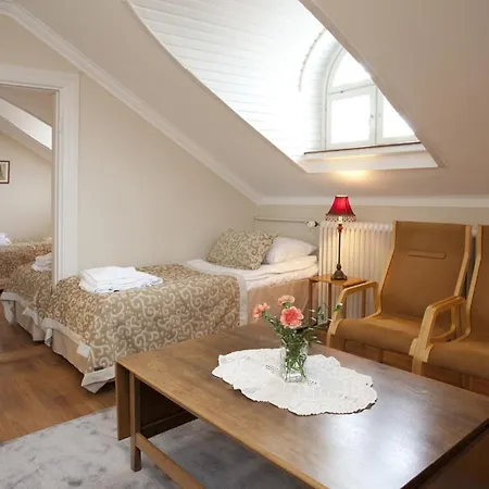 Hotel Hotelli-ravintola Maentaen Klubi Mantta