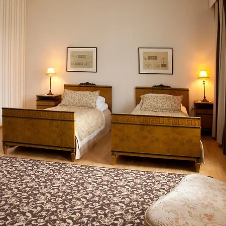 Hotell Hotelli-ravintola Maentaen Klubi Mänttä