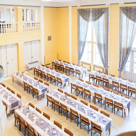 Hotell Hotelli-ravintola Maentaen Klubi